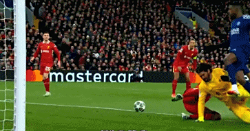 包含巴黎圣日耳曼球员受伤，遭遇惨败遭淘汰的词条