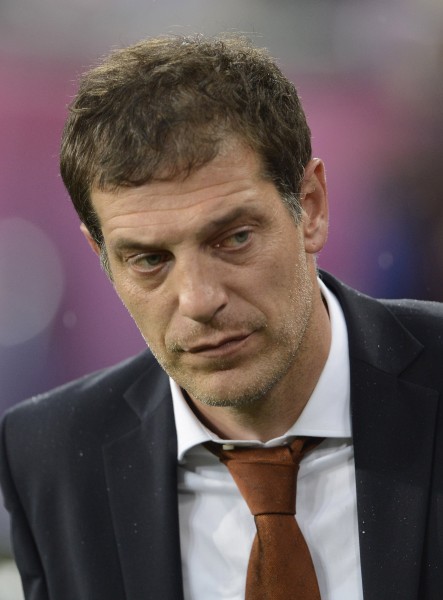 包含爱尔兰队困境重重，欧洲杯参赛资格前路艰难的词条