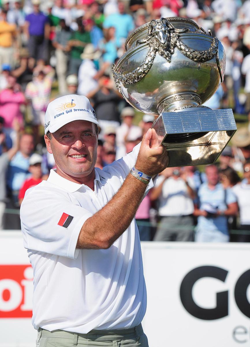 包含年终总决赛险胜ATP总决赛，穆雷高光表现的词条