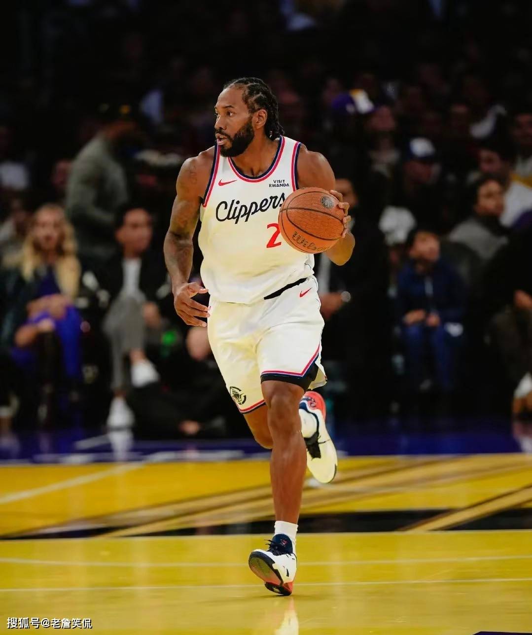 雷火电竞网站-灰熊绝杀快船，欧文状态火热