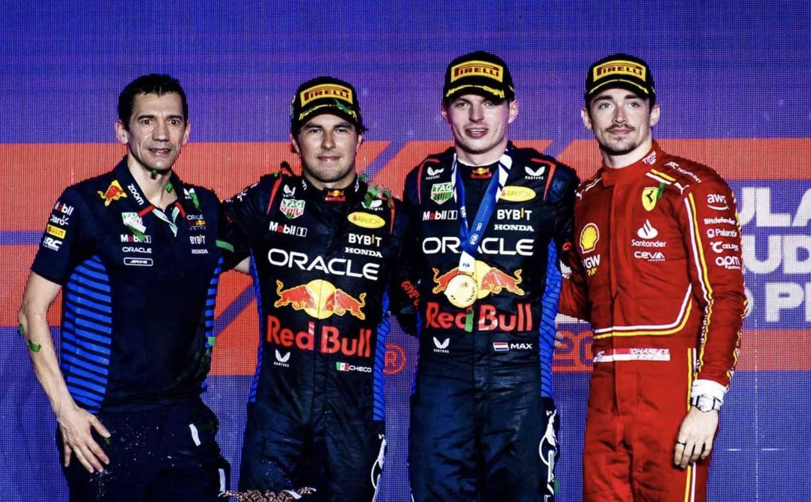 哈斯车队力克红牛车队，佩雷兹统治全场