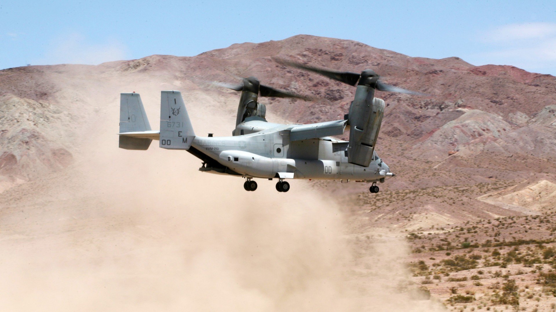 铁血终结与天才接管，足球之夜的两种胜利哲学